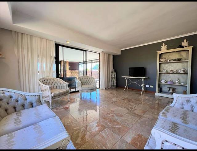 3 BEDROOM HOUSE FOR SALE IN PLATTEKLOOF